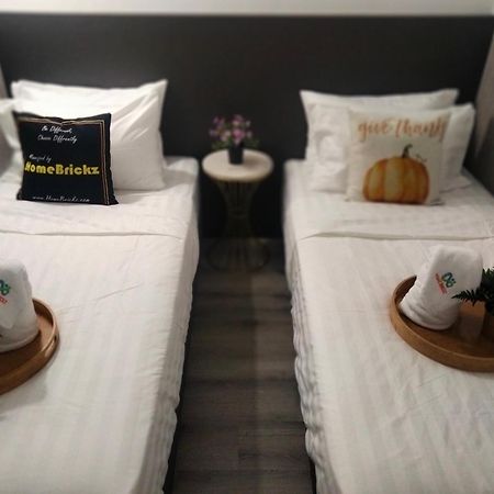 Bangsar South Botanical I Bed & Pillow Kuala Lumpur Exterior photo
